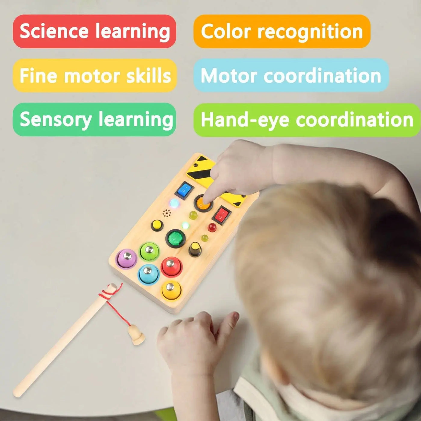 Montessori busy board: what it's for, sensory activities and buying guide